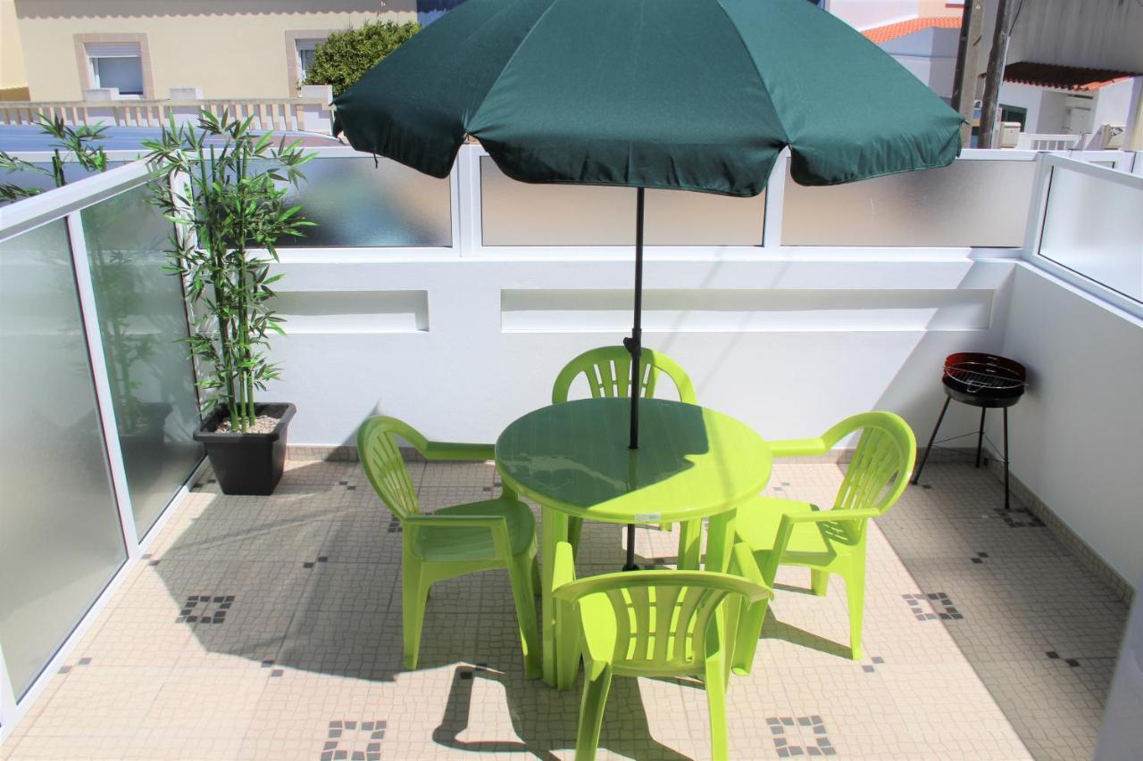 Casa Do Bairro By Cosycasa Praia Peniche Exterior photo